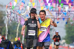 BIB: 47927, 47584
                            <button type="button" onclick="openModal(9918877)" class="btn btn-primary btn-sm float-right btn-popup" data-toggle="modal" data-target=".modal-high-quality">
                        <i class="fas fa-shopping-cart"></i> Add to Cart
                    </button>
                                            <button type="button" onclick="isThisMe(9918877, true)" class="btn btn-success btn-sm float-right btn-popup btn-isme hidden" data-toggle="tooltip" data-placement="bottom" title="นี่คือรูปของคุณใช่ไหม คลิกที่นี่เพื่อเอาเข้าอัลบั้ม">
                        <i class="fas fa-plus"></i> Add to album
                    </button>
                    <button type="button" onclick="isThisMe(9918877, false)" class="btn btn-warning btn-sm float-right btn-popup btn-isnotme hidden">
                        <i class="fas fa-ban"></i> Remove from album
                    </button>